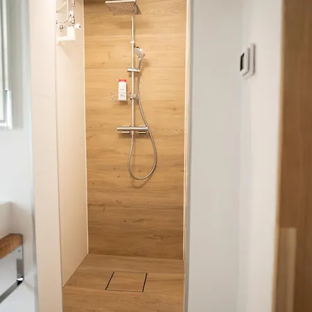 Js Deluxe Apartamento *